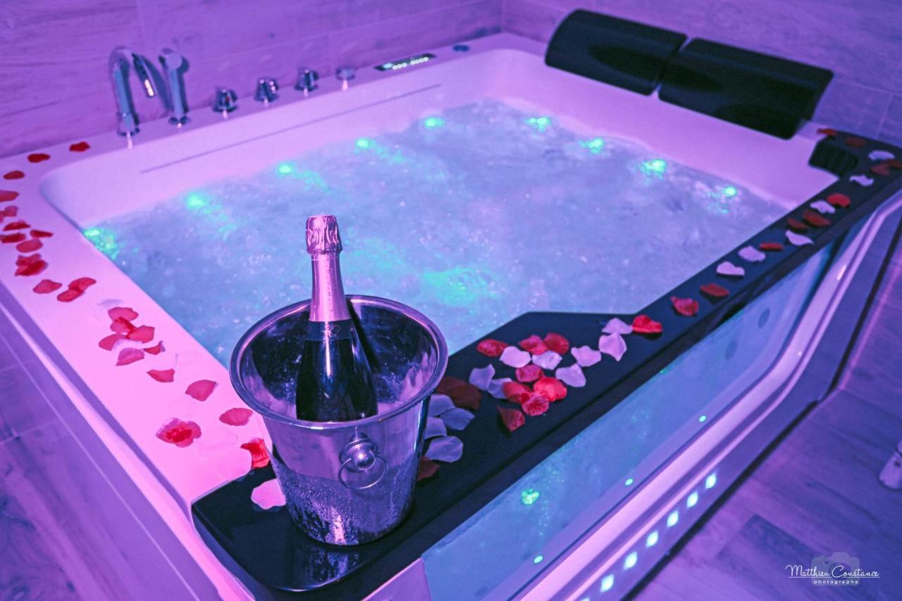 Suite Lit King-Size avec Baignoire Spa